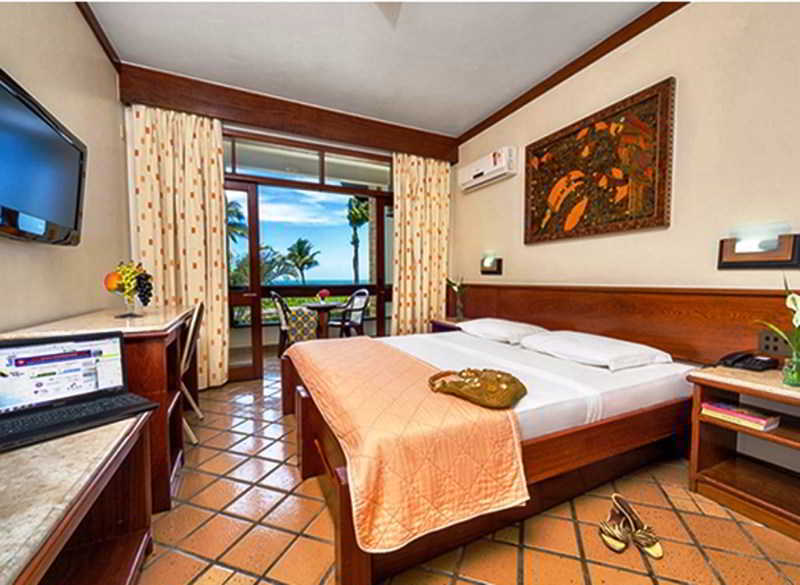 Quinta Do Sol Lite Praia Hotel 塞古罗港 外观 照片